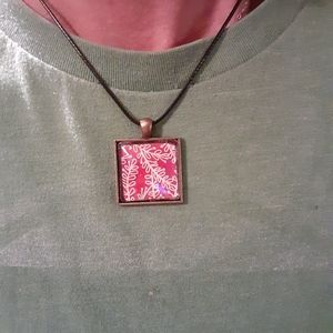 Festive necklace